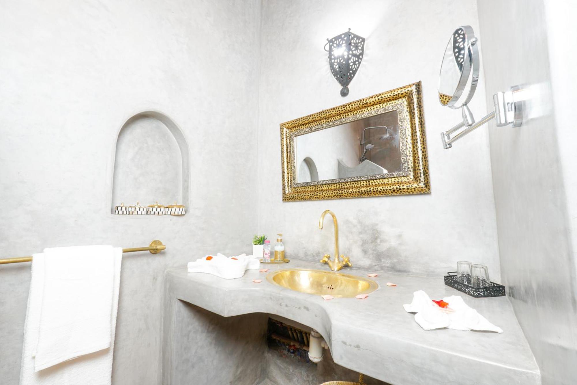 Riad Darna 4 Chambres Avec Piscine Et Petit Dejeuner Marrakesh Exteriör bild