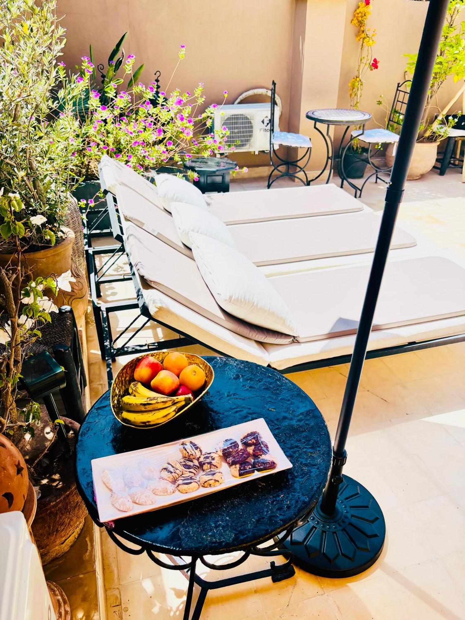 Riad Darna 4 Chambres Avec Piscine Et Petit Dejeuner Marrakesh Exteriör bild