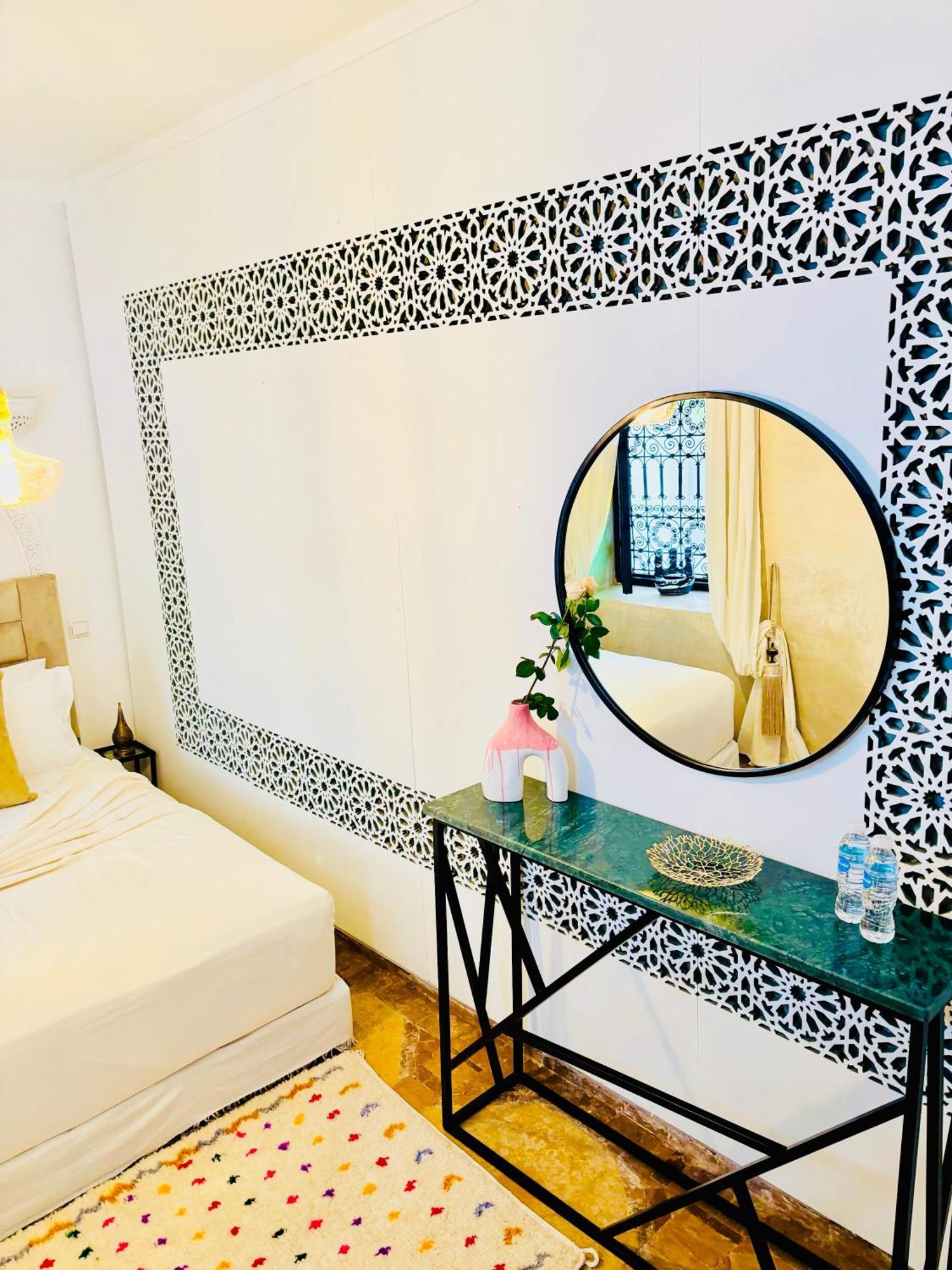 Riad Darna 4 Chambres Avec Piscine Et Petit Dejeuner Marrakesh Exteriör bild