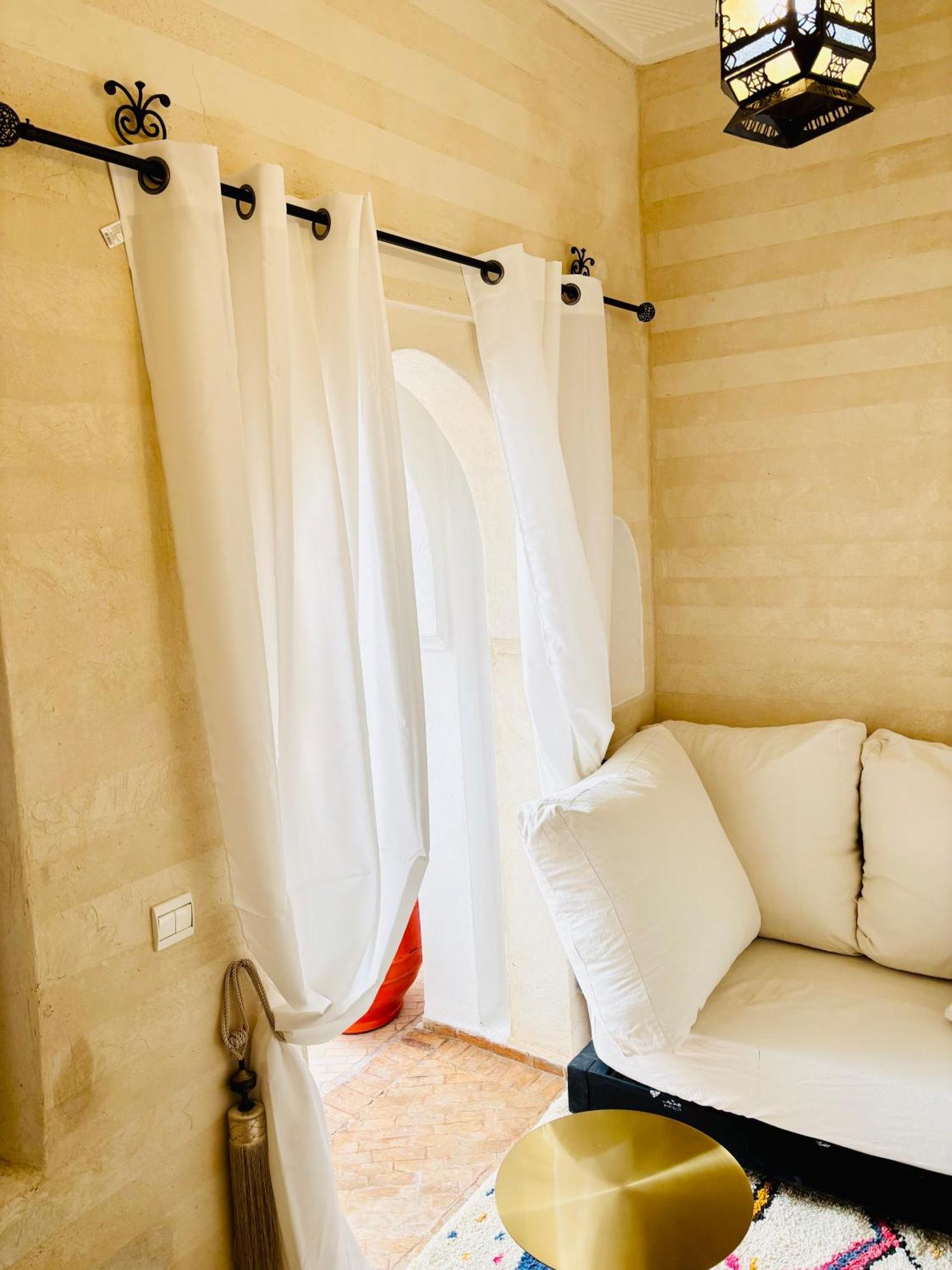 Riad Darna 4 Chambres Avec Piscine Et Petit Dejeuner Marrakesh Exteriör bild